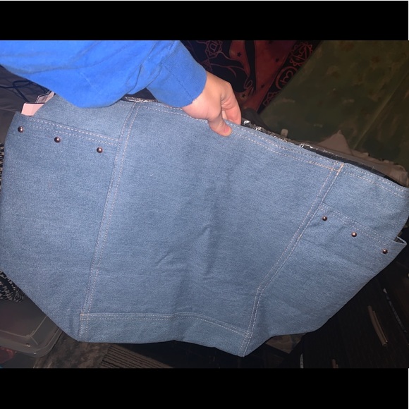 Victoria secret bag(tote)! - Picture 2 of 2